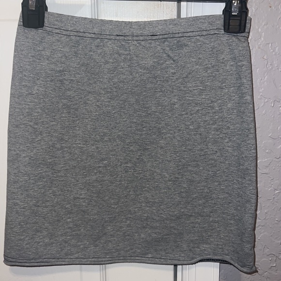 Forever 21 Vintage Queens NYC 1995 Jersey Mini Skirt Size Small - Picture 4 of 4